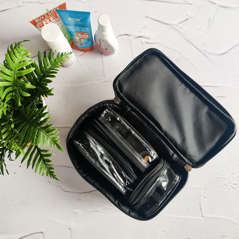 How to Create a Minimalist Perfect Travel Toiletry Bag?